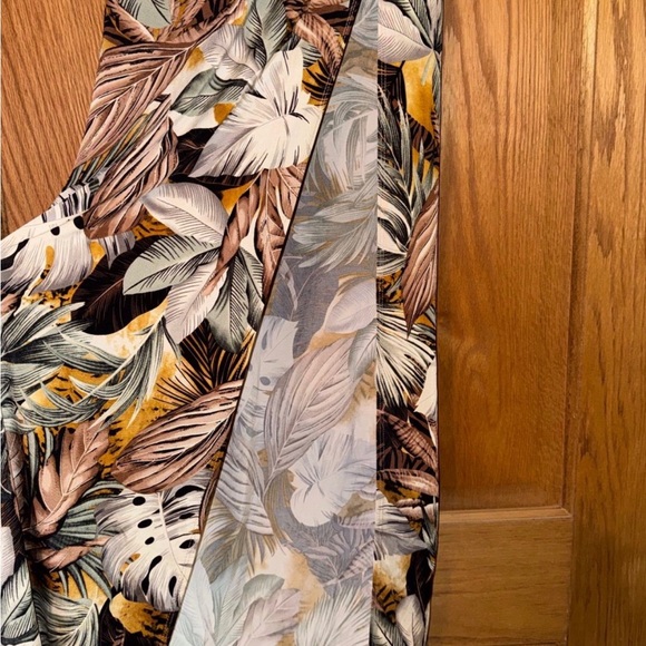 Tropical BodyCon Maxi Skirt - Picture 2 of 5